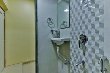 Hotel Bkc Inn Bombay Esterno foto